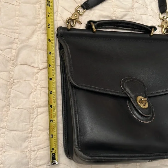 Vintage Coach Station Willis Bag in black - Picture 8 of 14